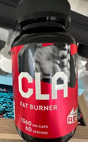 Жиросжигатель CLA FAT BURNER ProteinRex — фото из отзыва «Мощный жиросжигатель» (2 из 2)