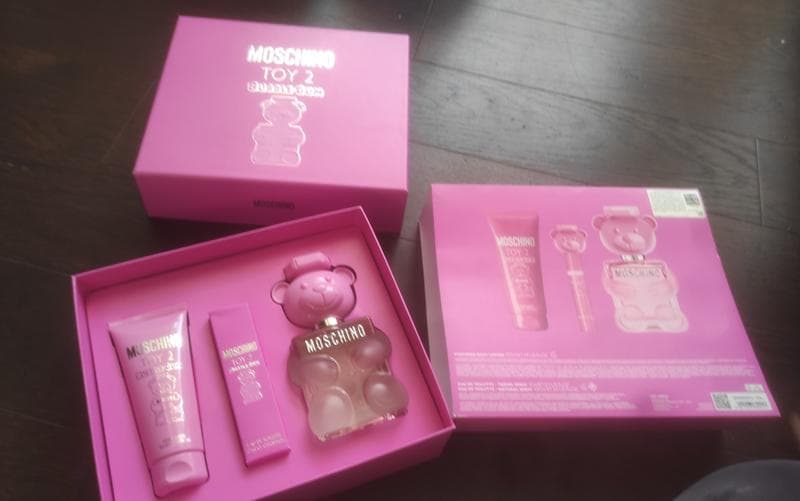 Набор Moschino Toy 2 bubble gum — фото из отзыва «Обзор набора Moschino Toy 2 bubble gum. Мои впечатления» (2 из 3)