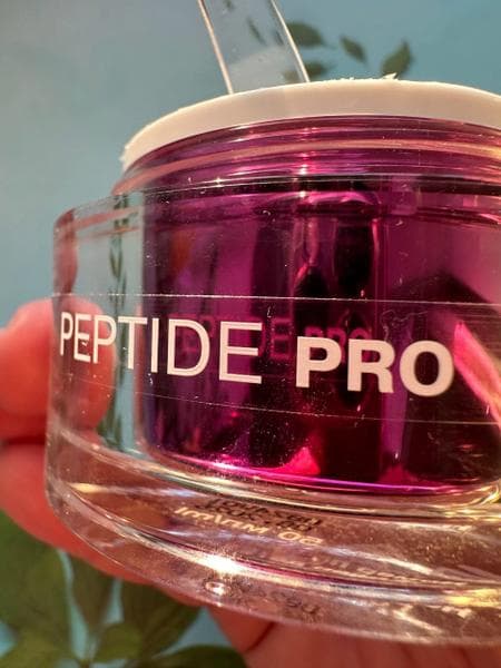 Коллаген PEPTIDE PRO ночной крем Librederm  — фото из отзыва «Лучший пептидный крем придаст молодость коже» (2 из 4)