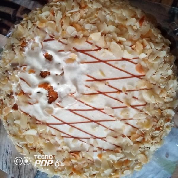 Торт Ихлас "Молочная девочка" — фото из отзыва «Вполне вкусный торт»