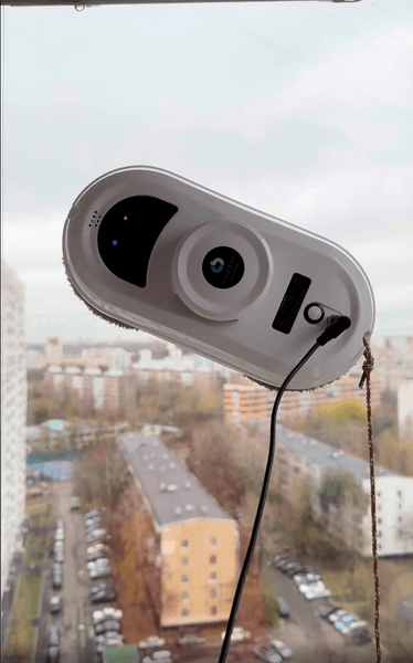 Робот-мойщик окон Cleanbot PRO — фото из отзыва «Полезный девайс!»