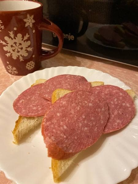 Колбасы Дым Дымыч — фото из отзыва «Вкусный царский сервелат»