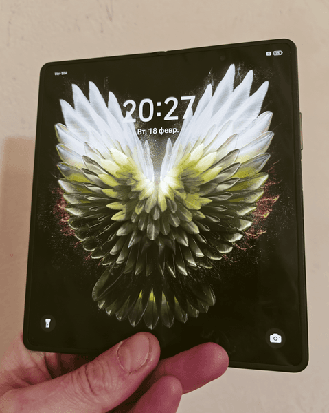 Телефон TECNO Phantom V Fold 2 — фото из отзыва «И смартфон, и планшет» (1 из 4)