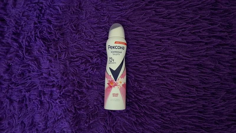 Дезодорант Rexona Яркий букет — фото из отзыва «Яркий дезодорант, пахнущий букетом цветов! 💐» (1 из 3)