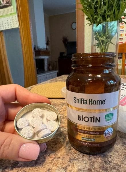 БАД (Shiffa Home Biotin) — фото из отзыва «Отличный биотин для здоровья кожи и волос»