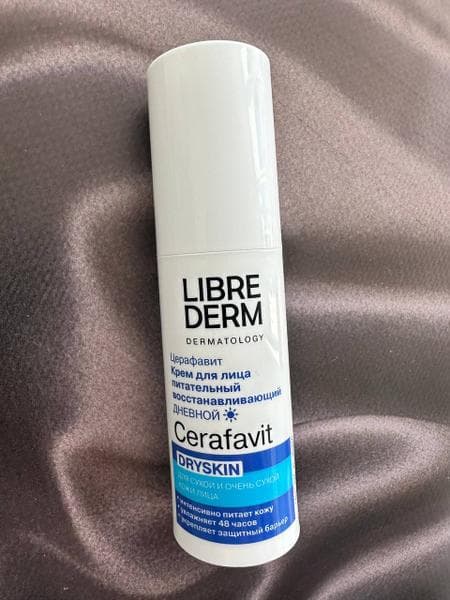 Крем для лица Librederm Cerafavit питательный восстанавливающий дневной — фото из отзыва «От сухости и раздражения кожи. Под макияж отлично» (3 из 3)