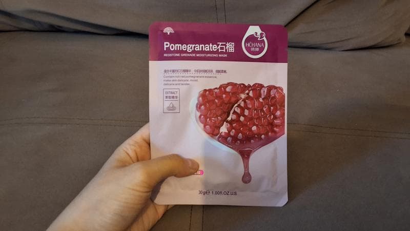 Маска для лица HCHANA Pomegranate — фото из отзыва «Маска, которую можно покупать вечно🤤» (3 из 3)