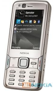 Телефон Nokia N82