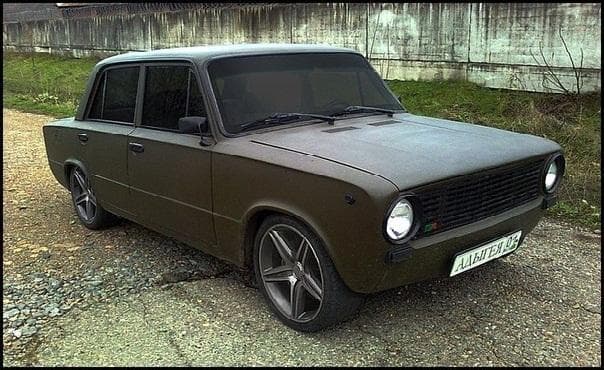 Автомобиль LADA (ВАЗ) 2106, 1996 г.