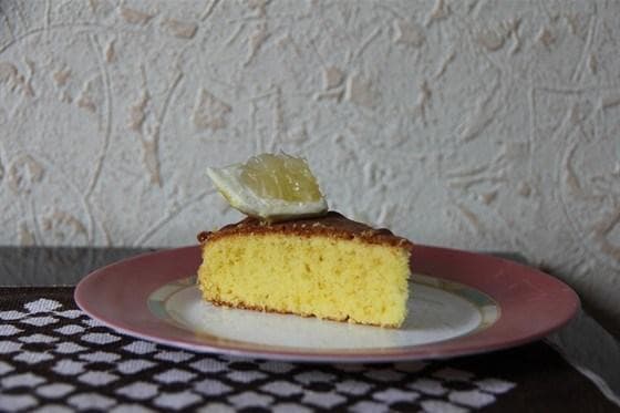 Лимонный кекс с ликером