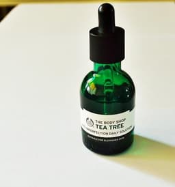 Сыворотка The body shop Чайное дерево