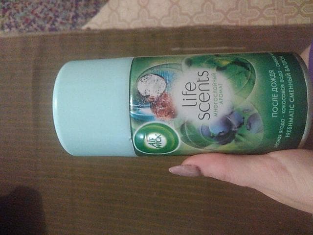 Аэрозольный баллончик «Air Wick»
