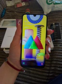Телефон Samsung М31