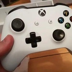 Геймпад Microsoft Xbox One S Wireless Controller фото 1 