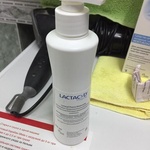 Гель для интимной гигиены Lactacyd Pharma moisturizing фото 3 