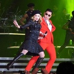 Песня "Gangnam Style" PSY фото 1 