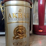 Akbar Gold черный листовой в жестяной банке, 225 г фото 1 