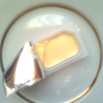 Масло сливочное крестьянское несолёное сладко-сливочное 72,5 % "Маслодел" фото 2 