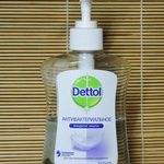 Антибактериальное жидкое мыло Dettol для чувствительной кожи с глицерином фото 1 