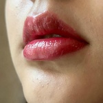 Блеск для губ Vivienne Sabo Le grand Volume фото 1 