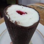 Эскимо «Black & White»  пломбир ванильный в шокола фото 2 