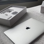 Ноутбук Apple MacBook Pro фото 1 